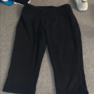 Black Capri leggings !!! Super soft!!